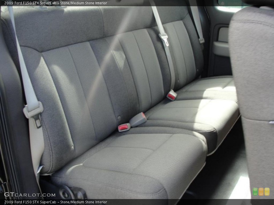 Stone/Medium Stone Interior Photo for the 2009 Ford F150 STX SuperCab #40799855