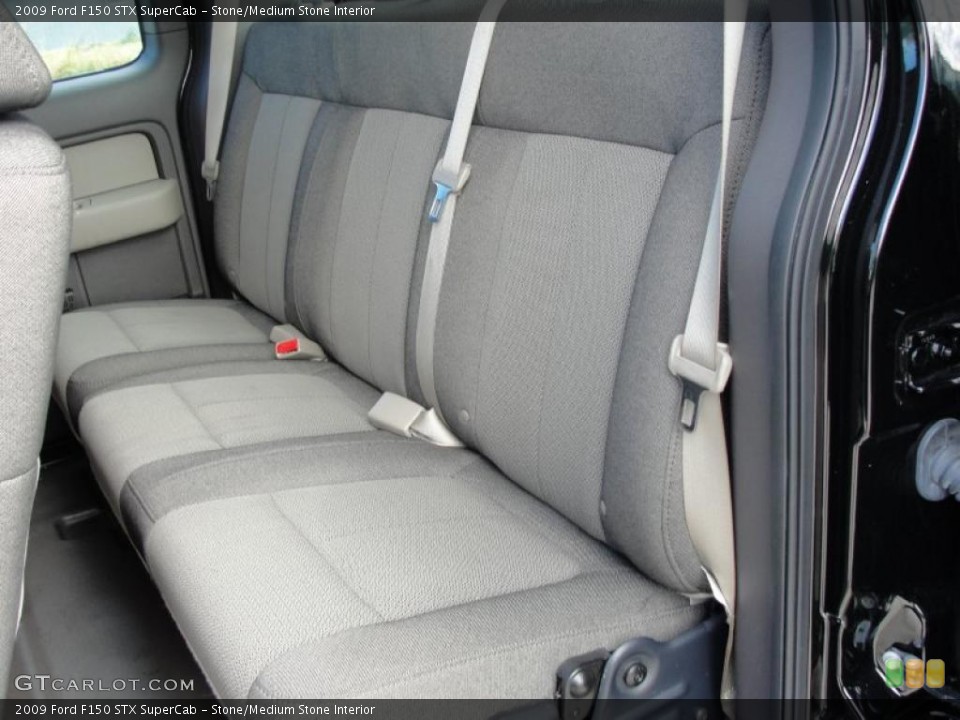 Stone/Medium Stone Interior Photo for the 2009 Ford F150 STX SuperCab #40799903