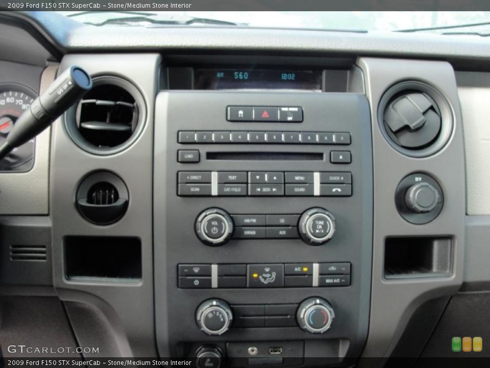 Stone/Medium Stone Interior Controls for the 2009 Ford F150 STX SuperCab #40800003