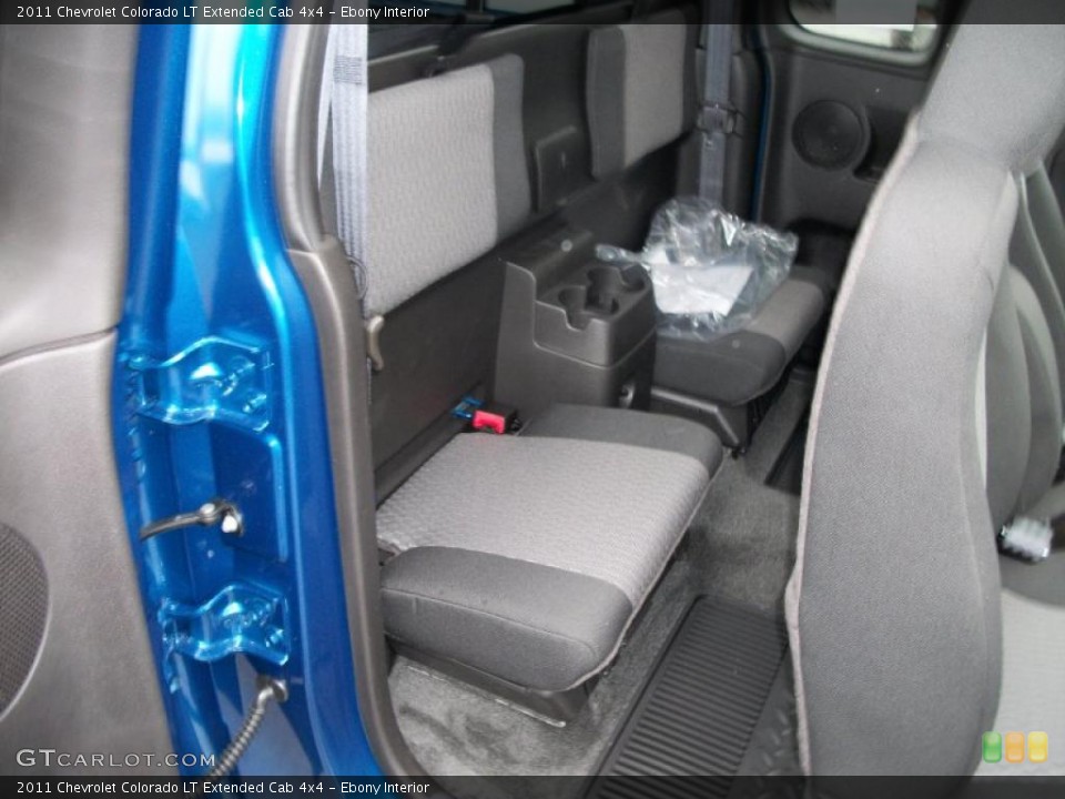Ebony Interior Photo for the 2011 Chevrolet Colorado LT Extended Cab 4x4 #40800339