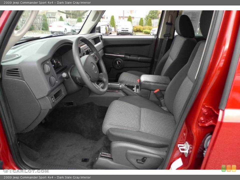 Dark Slate Gray Interior Photo for the 2009 Jeep Commander Sport 4x4 #40801571