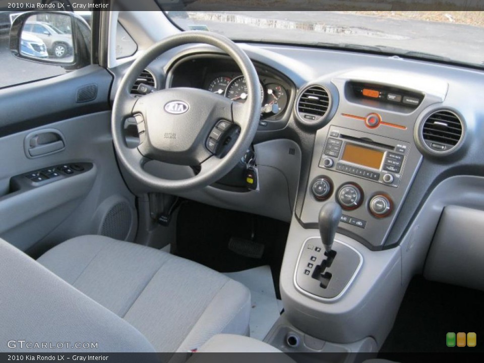 Gray Interior Photo for the 2010 Kia Rondo LX #40803235