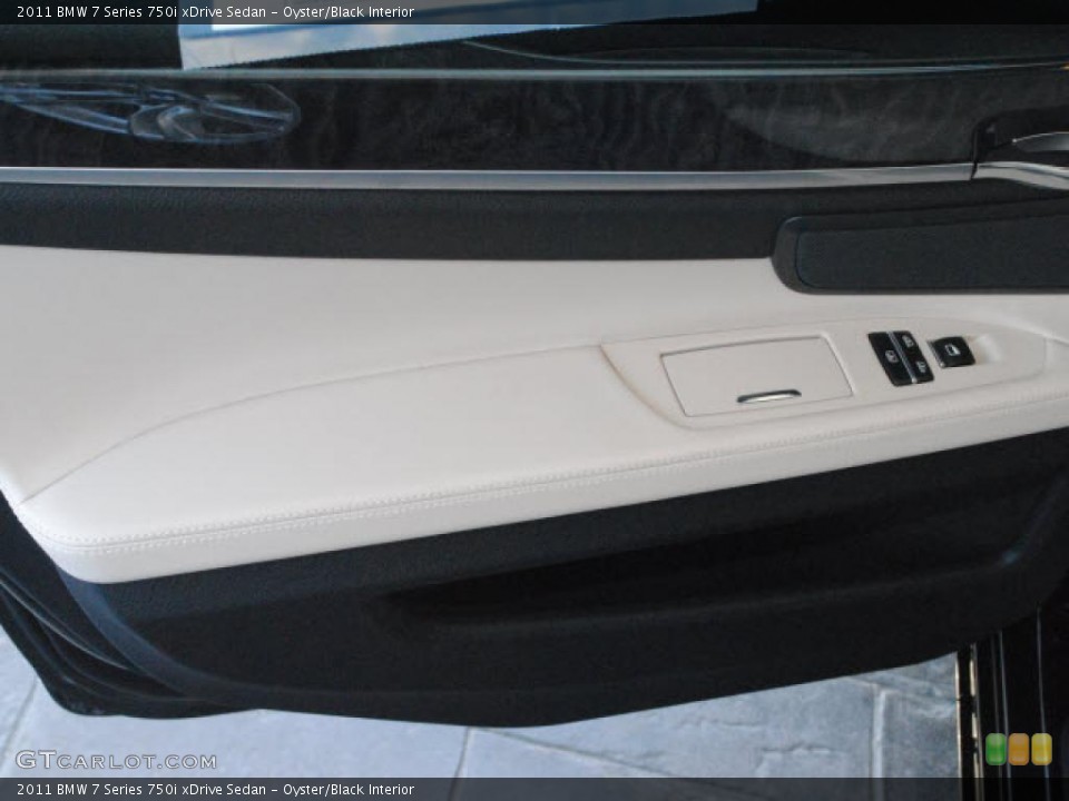 Oyster/Black Interior Door Panel for the 2011 BMW 7 Series 750i xDrive Sedan #40805395