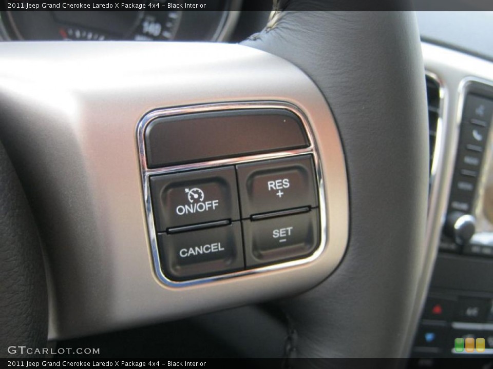 Black Interior Controls for the 2011 Jeep Grand Cherokee Laredo X Package 4x4 #40805416