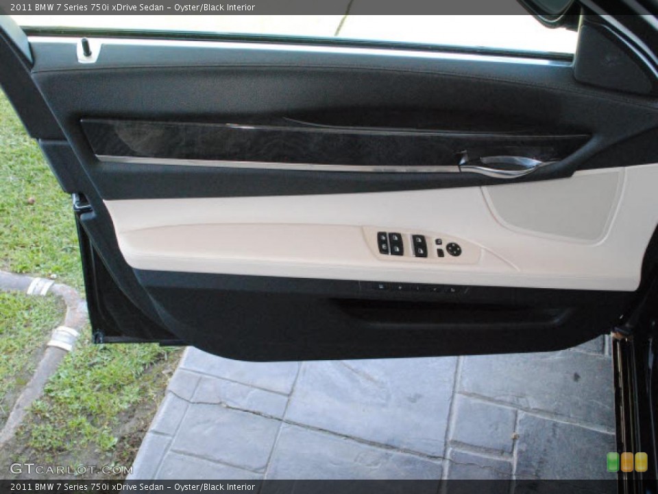 Oyster/Black Interior Door Panel for the 2011 BMW 7 Series 750i xDrive Sedan #40805439