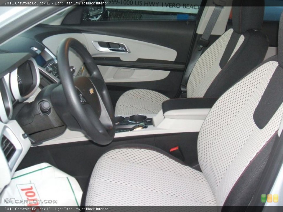 Light Titanium/Jet Black Interior Photo for the 2011 Chevrolet Equinox LS #40806187