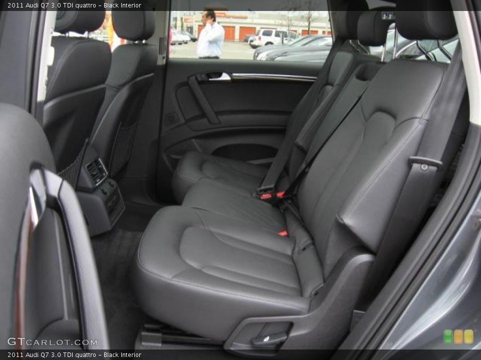 Black Interior Photo for the 2011 Audi Q7 3.0 TDI quattro #40810619