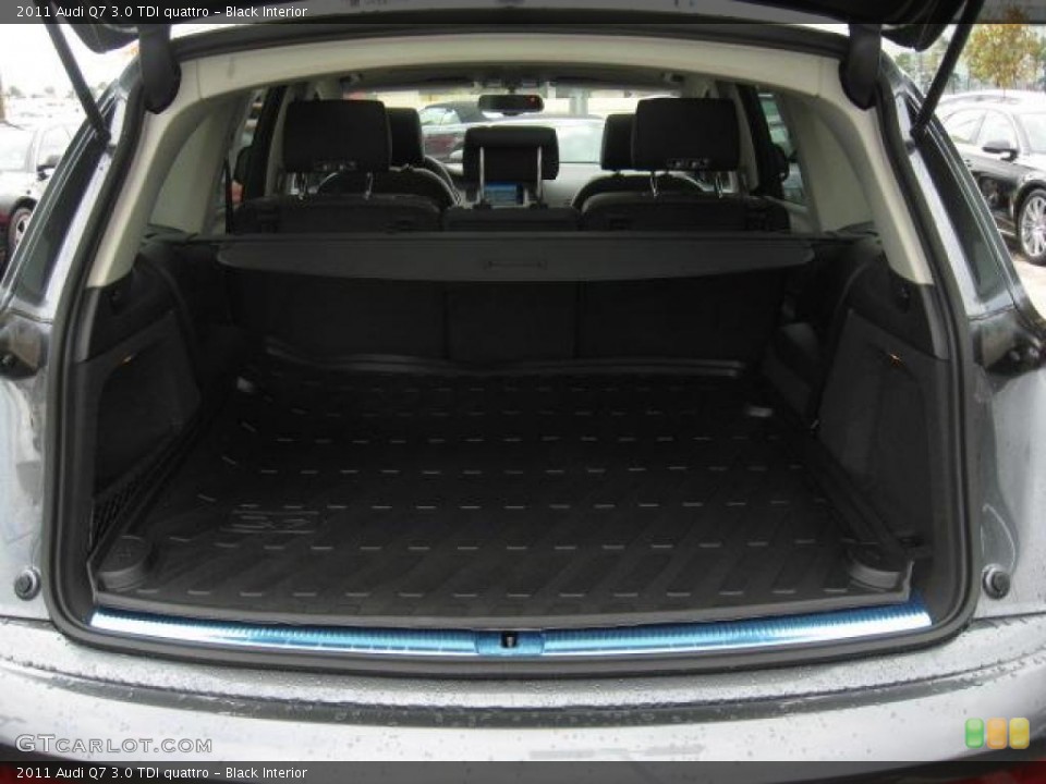 Black Interior Trunk for the 2011 Audi Q7 3.0 TDI quattro #40810635