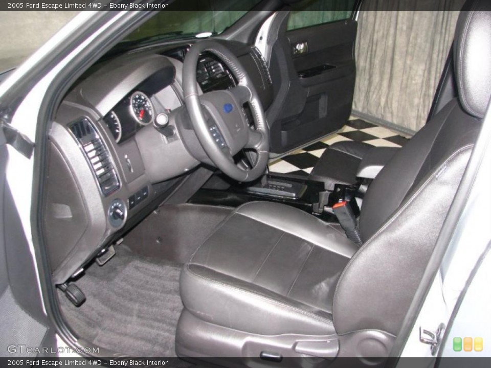 Ebony Black Interior Photo for the 2005 Ford Escape Limited 4WD #40816455
