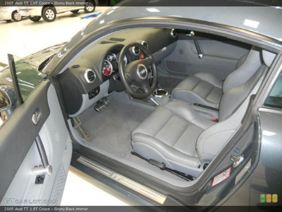 Ebony Black 2005 Audi TT Interiors