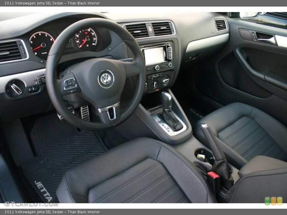 Titan Black Interior Prime Interior for the 2011 Volkswagen Jetta SEL Sedan #40819507