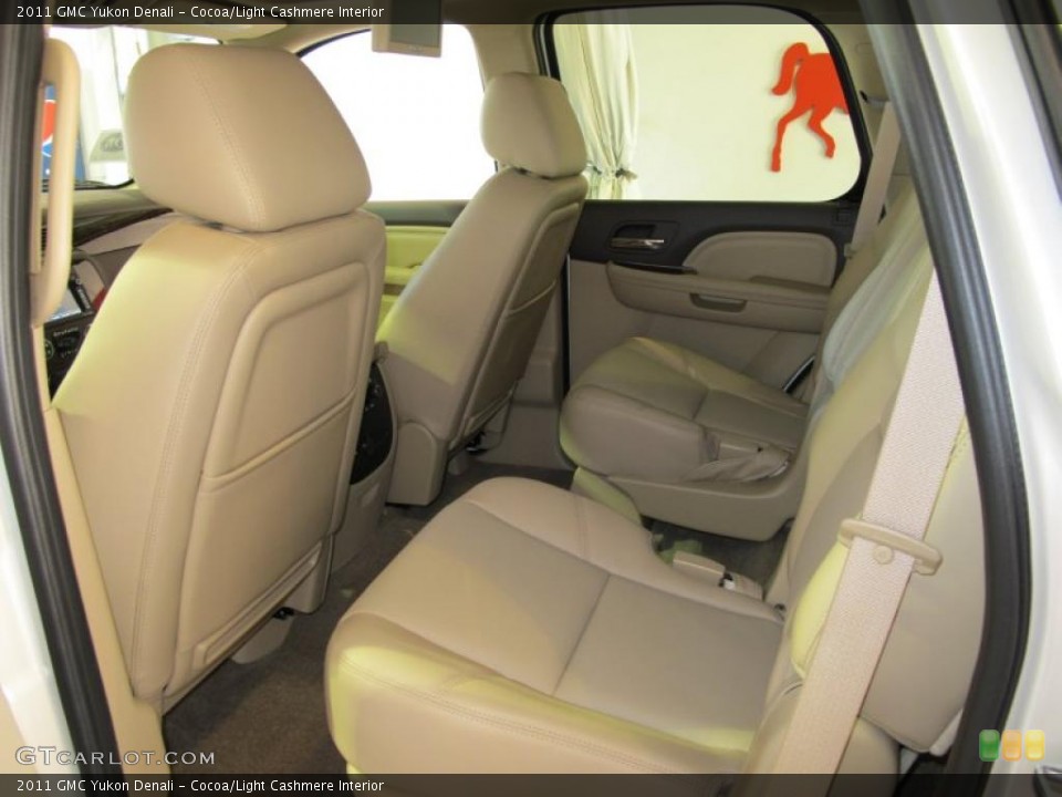 Cocoa/Light Cashmere Interior Photo for the 2011 GMC Yukon Denali #40828249