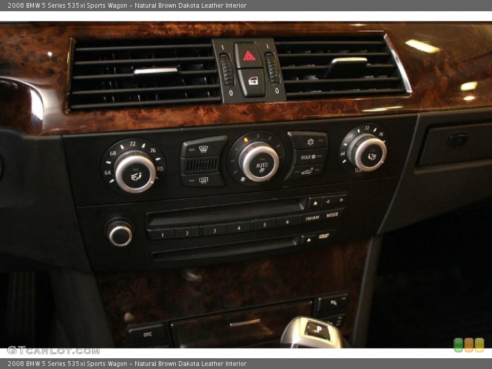 Natural Brown Dakota Leather Interior Controls for the 2008 BMW 5 Series 535xi Sports Wagon #40828929