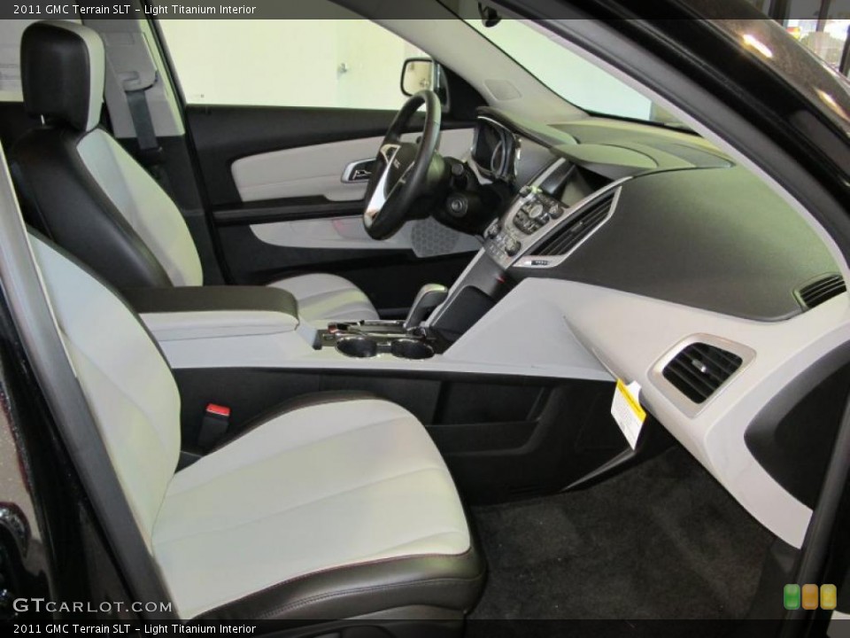 Light Titanium Interior Photo for the 2011 GMC Terrain SLT #40829013