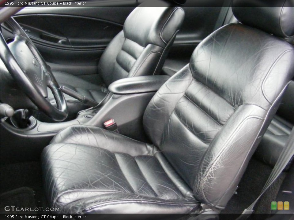 Black Interior Photo for the 1995 Ford Mustang GT Coupe #40837249