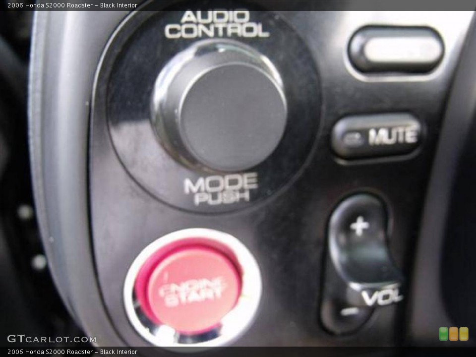 Black Interior Controls for the 2006 Honda S2000 Roadster #40844081