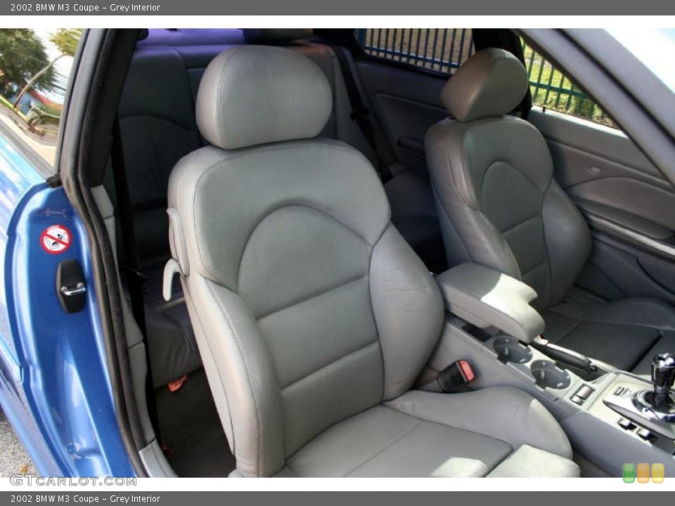 Grey Interior Photo for the 2002 BMW M3 Coupe #40848869