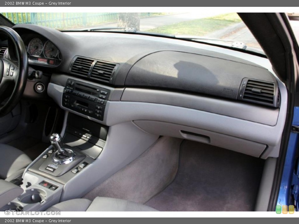 Grey Interior Dashboard for the 2002 BMW M3 Coupe #40849037
