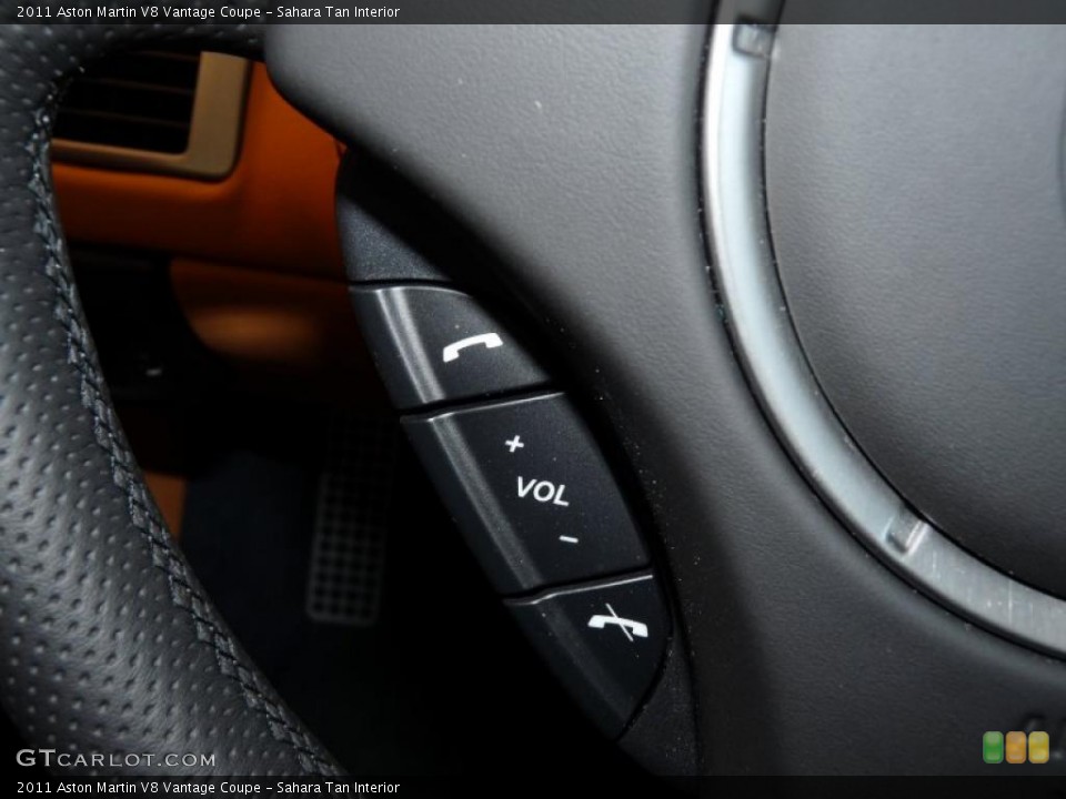 Sahara Tan Interior Controls for the 2011 Aston Martin V8 Vantage Coupe #40852677