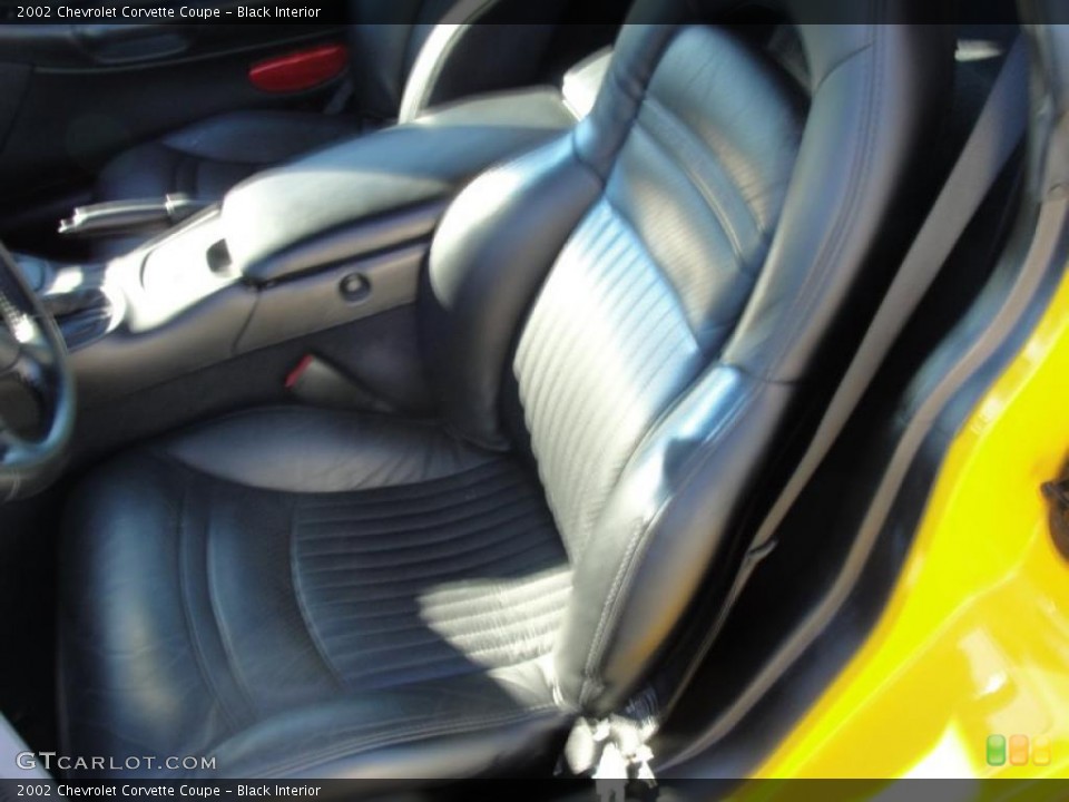 Black Interior Photo for the 2002 Chevrolet Corvette Coupe #40856757
