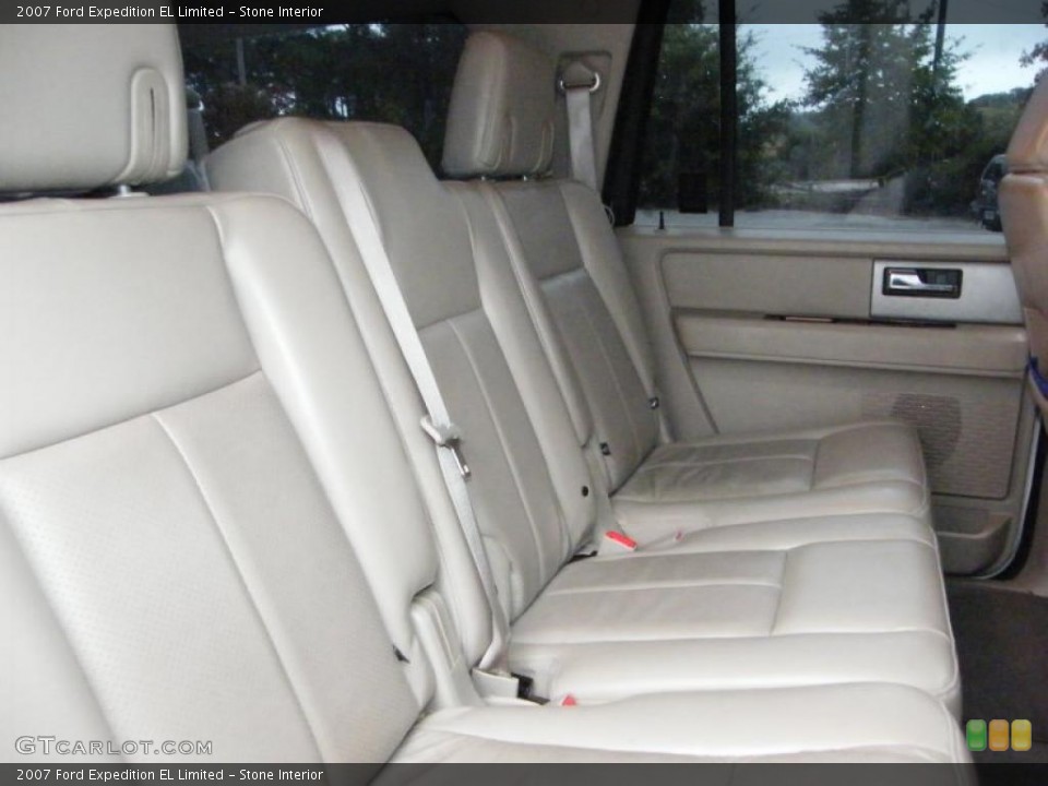 Stone Interior Photo for the 2007 Ford Expedition EL Limited #40860873