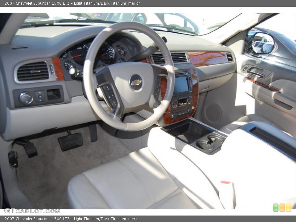 Light Titanium/Dark Titanium Interior Prime Interior for the 2007 Chevrolet Suburban 1500 LTZ #40863493