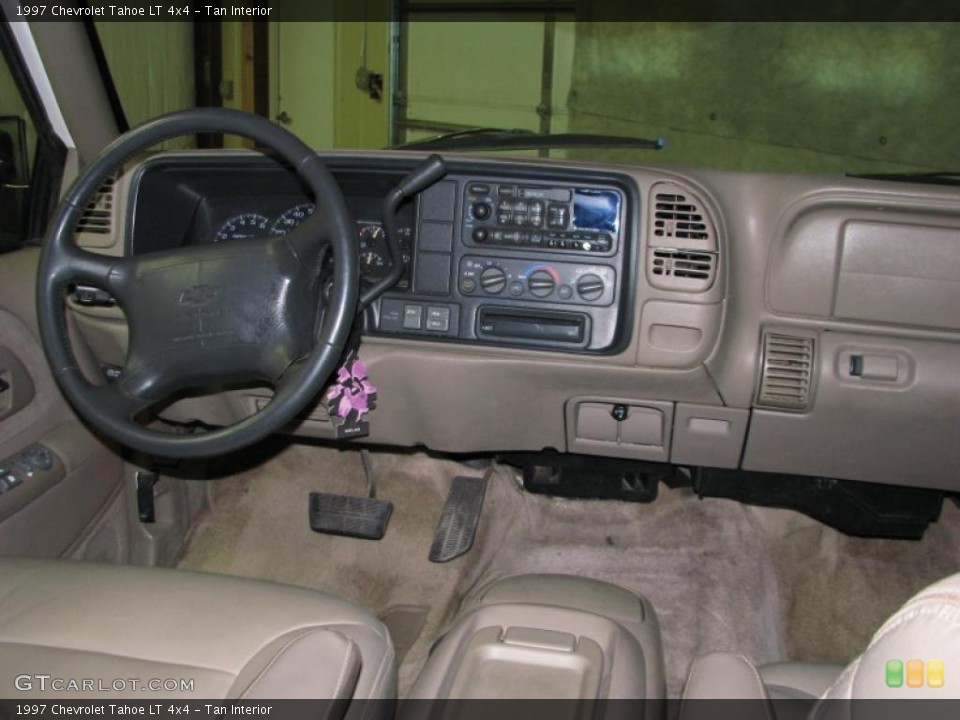 Tan Interior Dashboard For The 1997 Chevrolet Tahoe Lt 4x4
