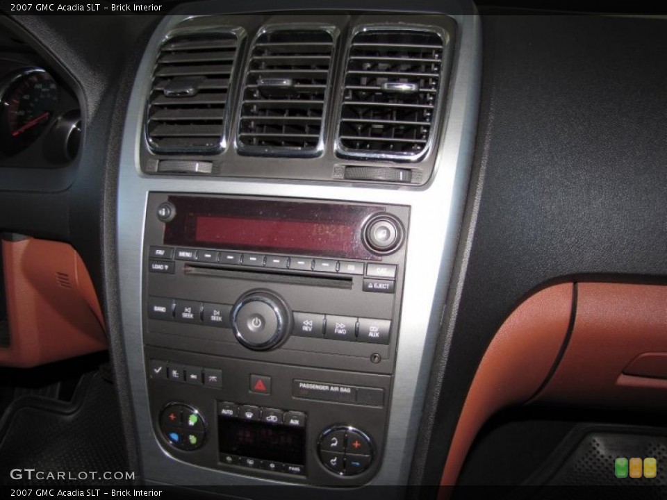 Brick Interior Controls for the 2007 GMC Acadia SLT #40866874