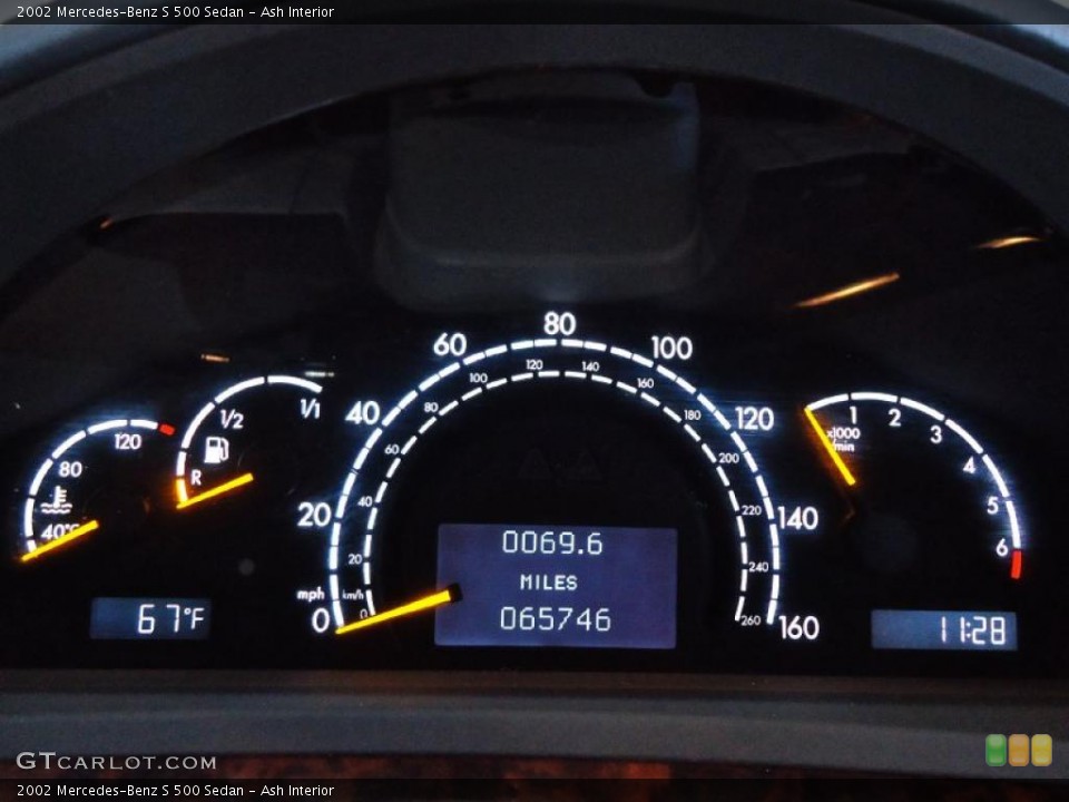 Ash Interior Gauges for the 2002 Mercedes-Benz S 500 Sedan #40870886