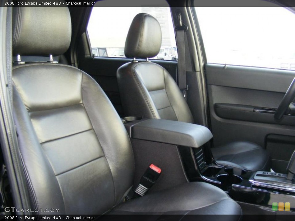 Charcoal Interior Photo for the 2008 Ford Escape Limited 4WD #40873806