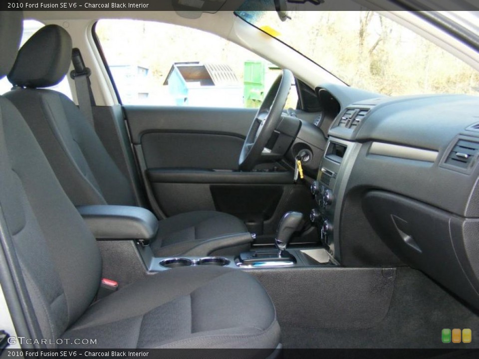 Charcoal Black Interior Photo for the 2010 Ford Fusion SE V6 #40876150
