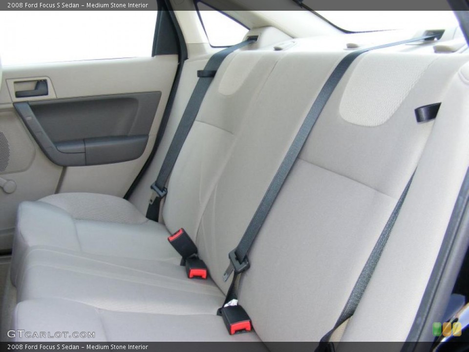 Medium Stone Interior Photo for the 2008 Ford Focus S Sedan #40877790