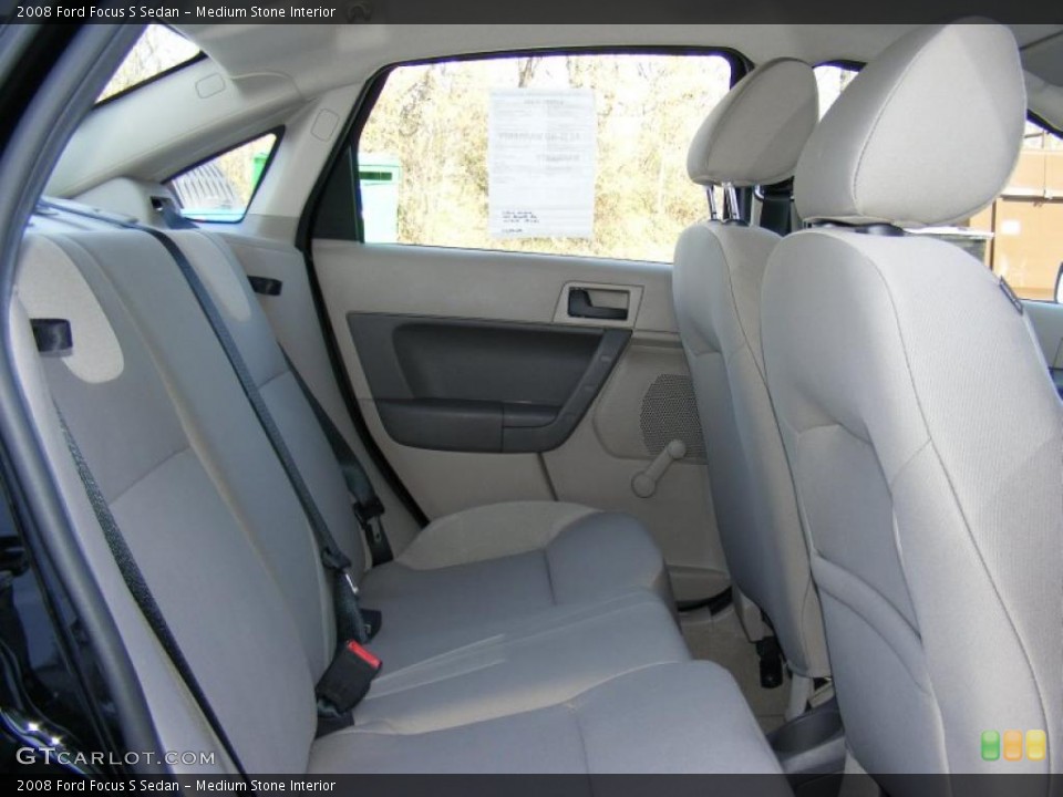 Medium Stone Interior Photo for the 2008 Ford Focus S Sedan #40877842