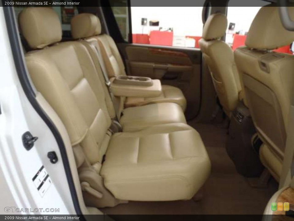 Almond Interior Photo for the 2009 Nissan Armada SE #40880597