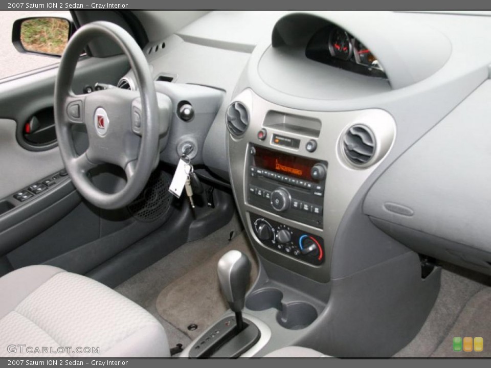 Gray Interior Photo for the 2007 Saturn ION 2 Sedan #40889449