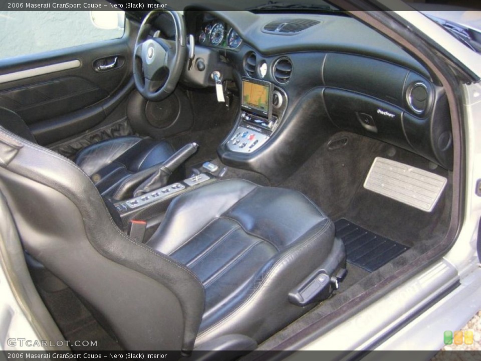 Nero (Black) Interior Photo for the 2006 Maserati GranSport Coupe #40901805