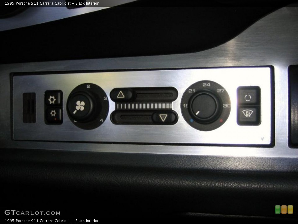 Black Interior Controls for the 1995 Porsche 911 Carrera Cabriolet #40902921