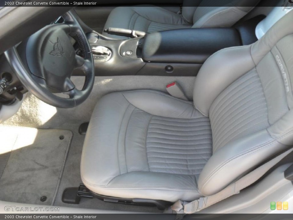 Shale Interior Photo for the 2003 Chevrolet Corvette Convertible #40913961