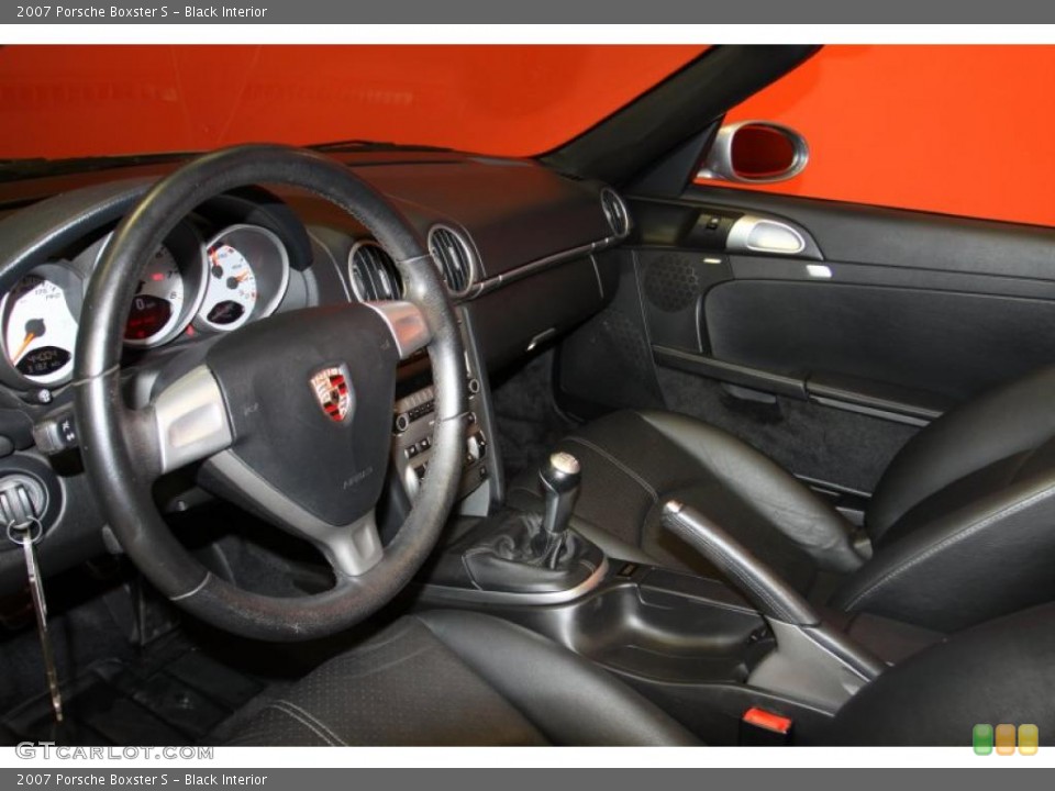 Black Interior Photo for the 2007 Porsche Boxster S #40915013