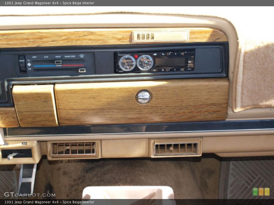 Spice Beige Interior Controls for the 1991 Jeep Grand Wagoneer 4x4 #40917001
