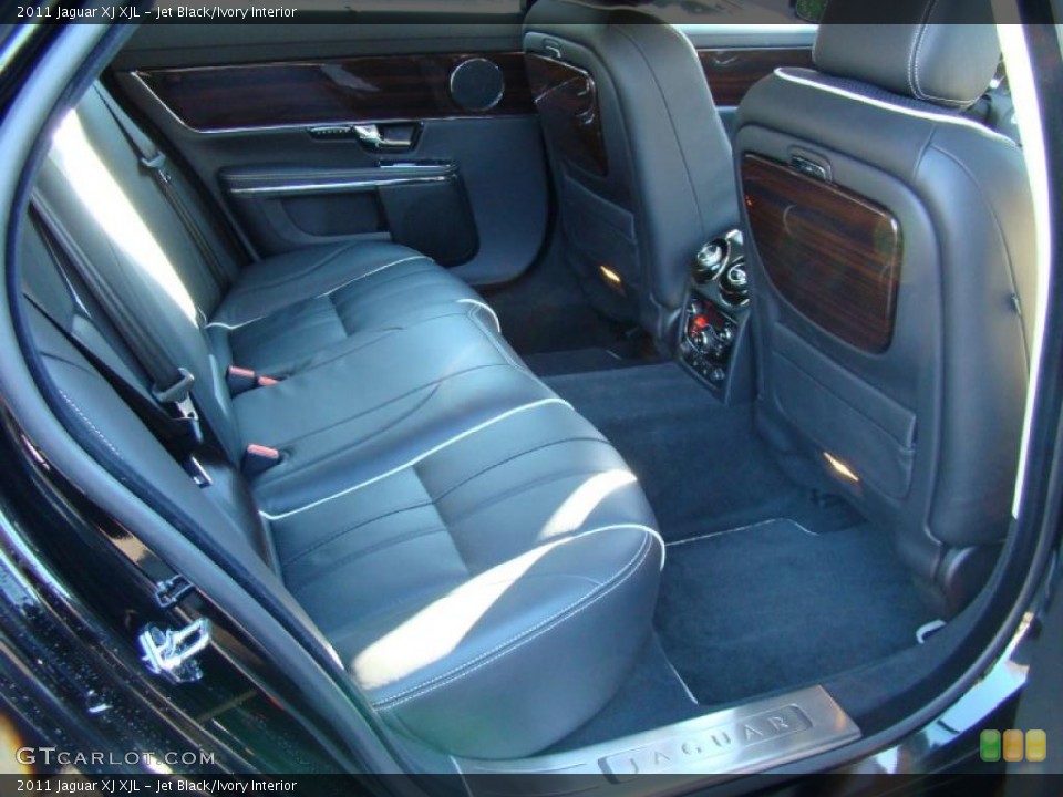 Jet Black/Ivory Interior Photo for the 2011 Jaguar XJ XJL #40919813