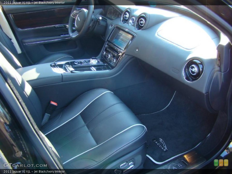 Jet Black/Ivory Interior Photo for the 2011 Jaguar XJ XJL #40919849