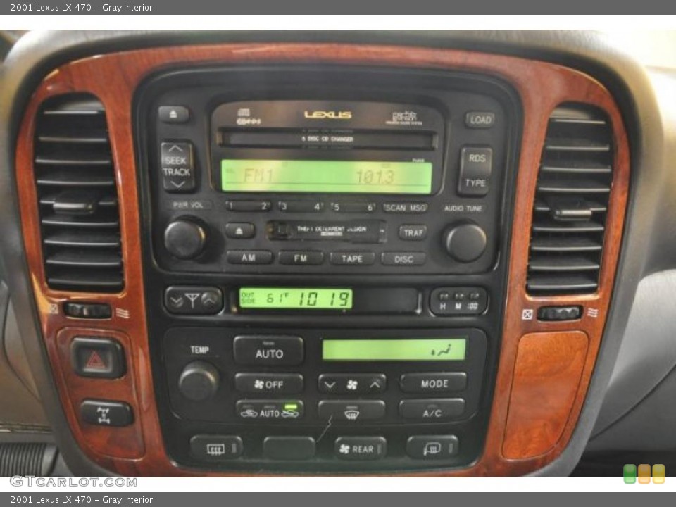 Gray Interior Controls for the 2001 Lexus LX 470 #40921237