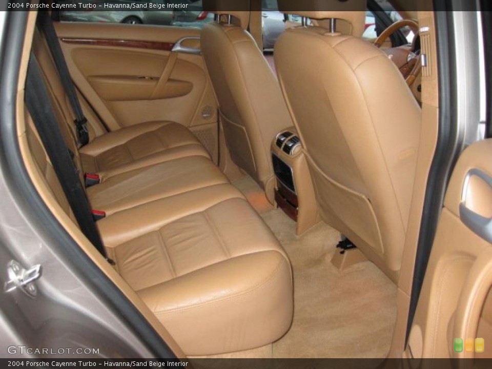 Havanna/Sand Beige Interior Photo for the 2004 Porsche Cayenne Turbo #40928734