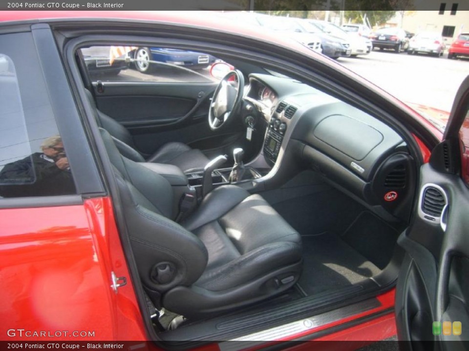 Black Interior Photo for the 2004 Pontiac GTO Coupe #40930638