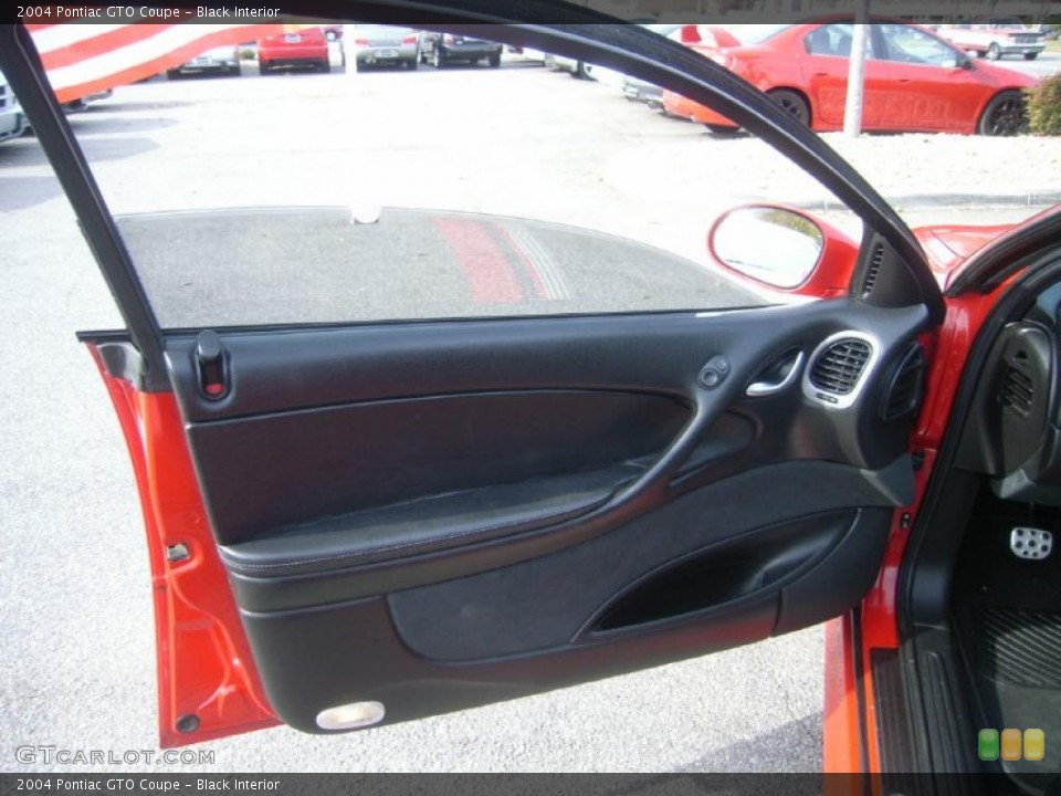 Black Interior Door Panel for the 2004 Pontiac GTO Coupe #40930654