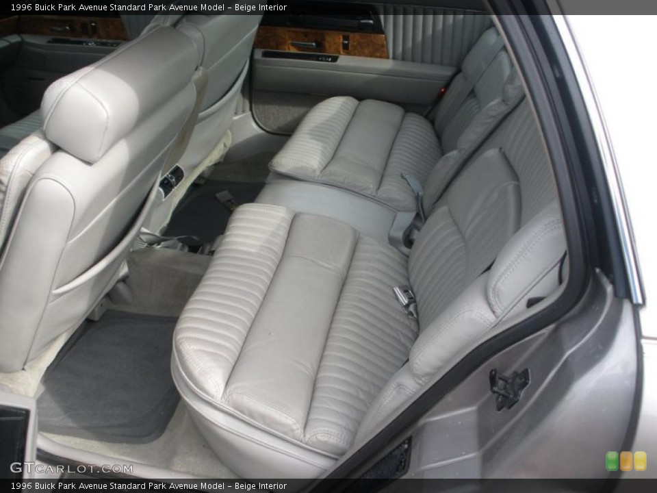 Beige Interior Photo for the 1996 Buick Park Avenue  #40936918