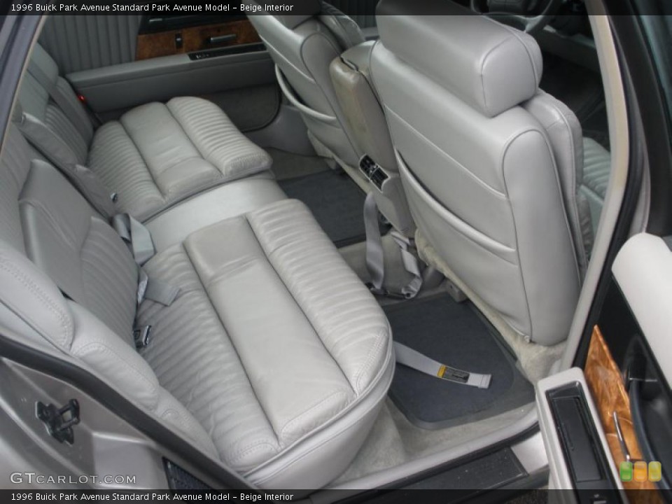 Beige Interior Photo for the 1996 Buick Park Avenue  #40936974