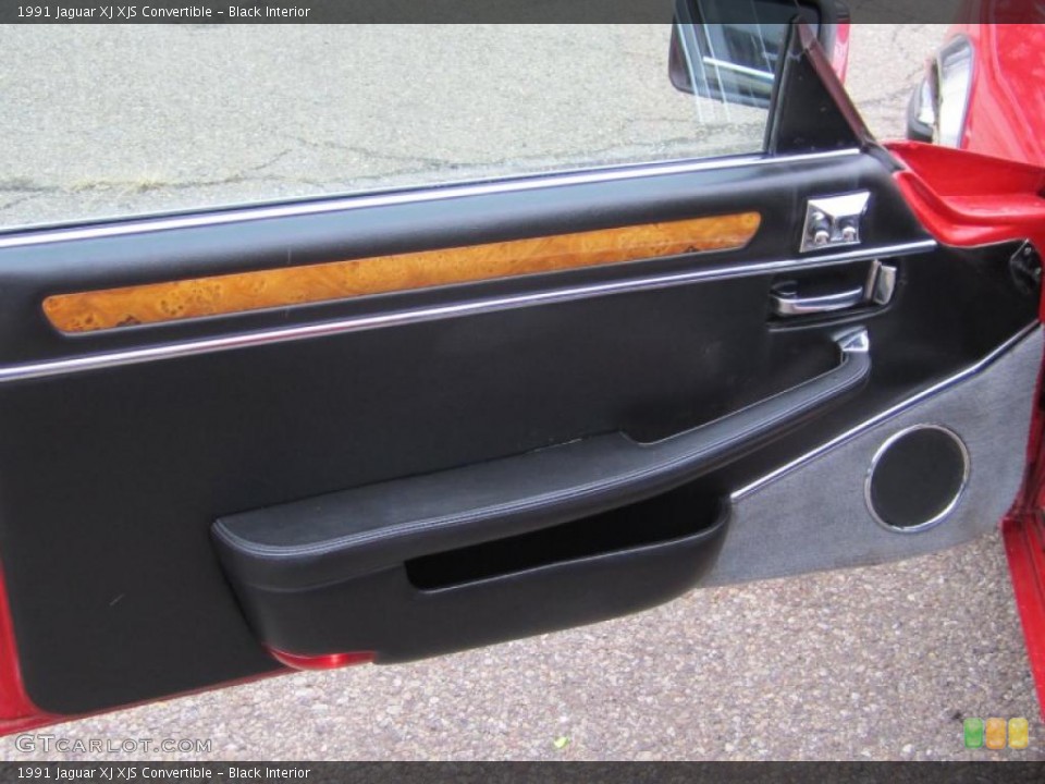 Black Interior Door Panel for the 1991 Jaguar XJ XJS Convertible #40944722