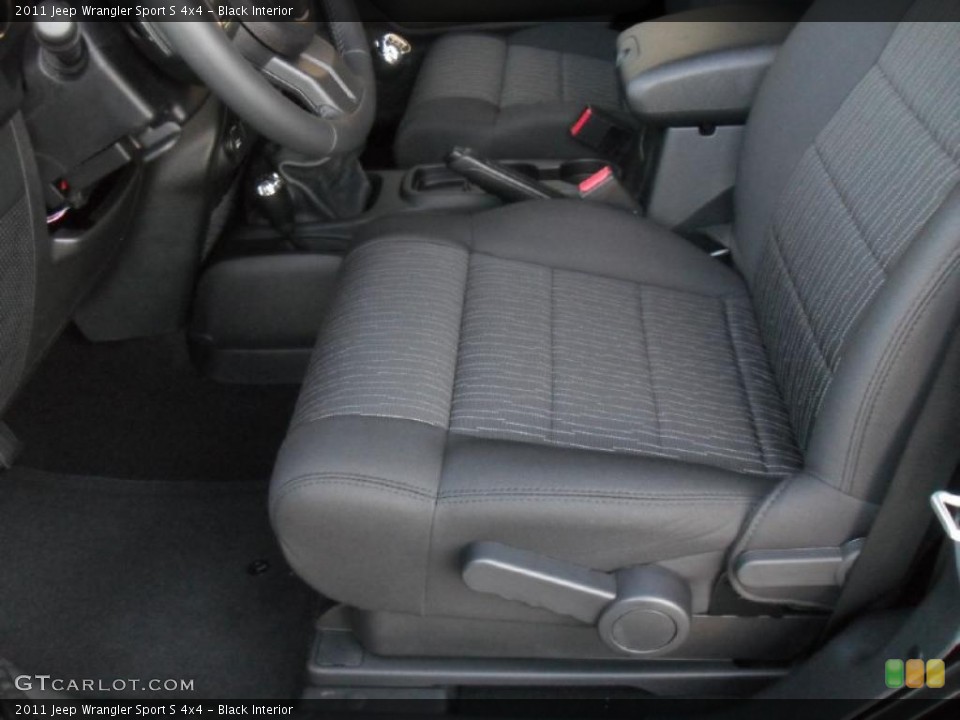 Black Interior Photo for the 2011 Jeep Wrangler Sport S 4x4 #40960265